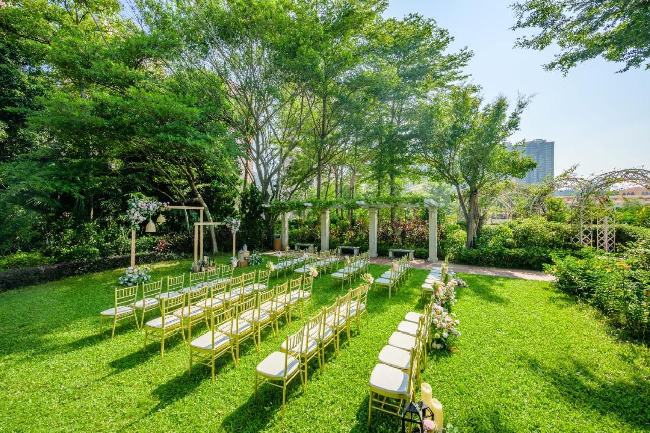 Hong Kong Gold Coast Hotel Εξωτερικό φωτογραφία The Garden at Mandarin Oriental, Tokyo