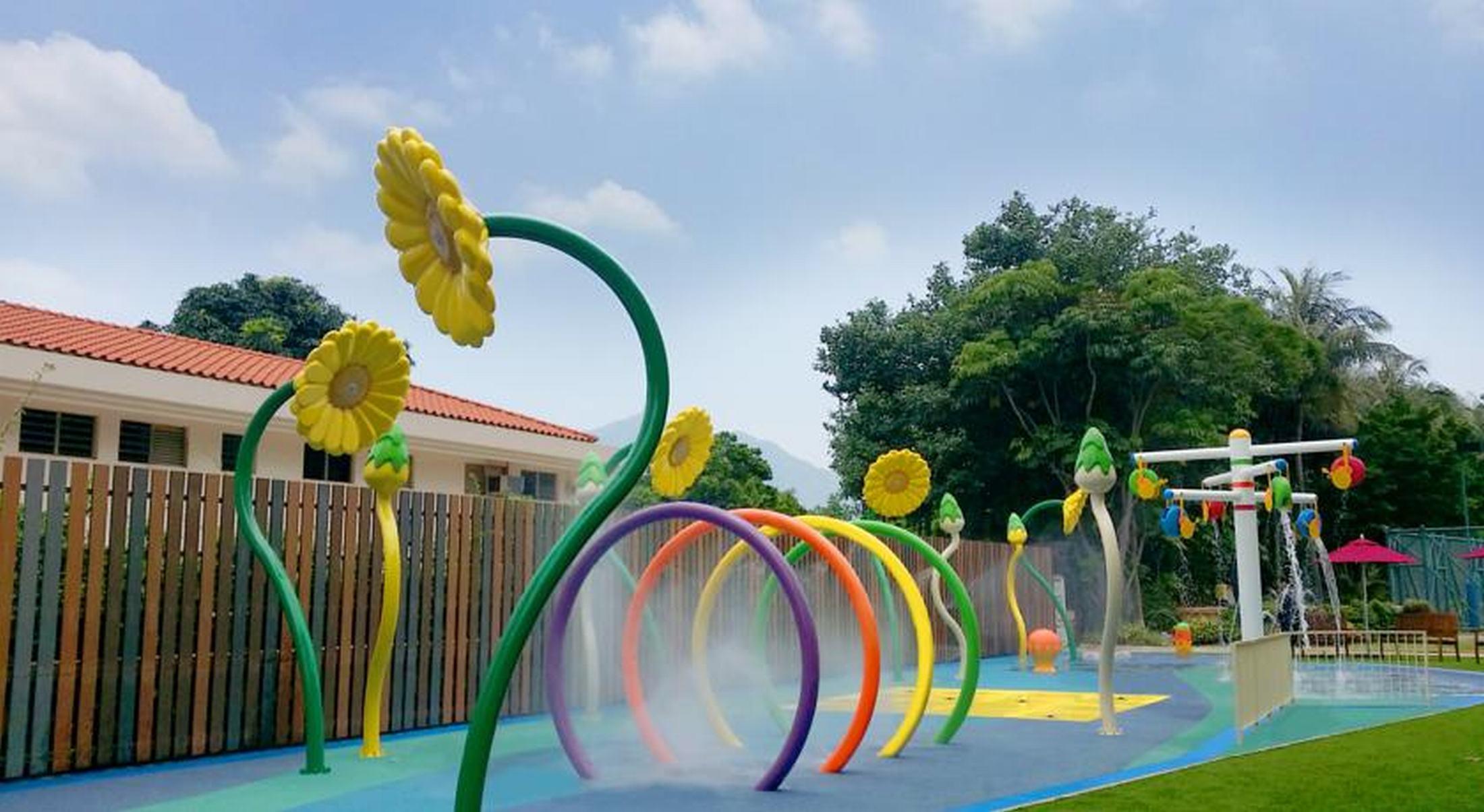 Hong Kong Gold Coast Hotel Εξωτερικό φωτογραφία Water playground